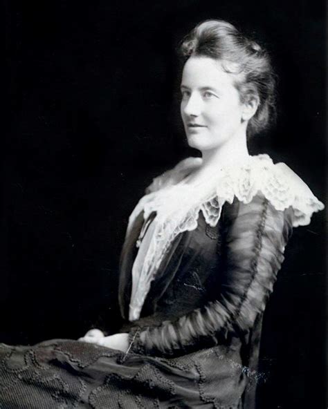 In the end, neither Roosevelt's alternately "sweet, pretty" or "little, pink" first wife, Alice Lee, who died after three and a half years of marriage, nor Edith Carow, his wife of 36 years, who ruled both the White House and Sagamore with "an iron hand scarcely hidden in the velvet glove" are convincingly sympathetic.